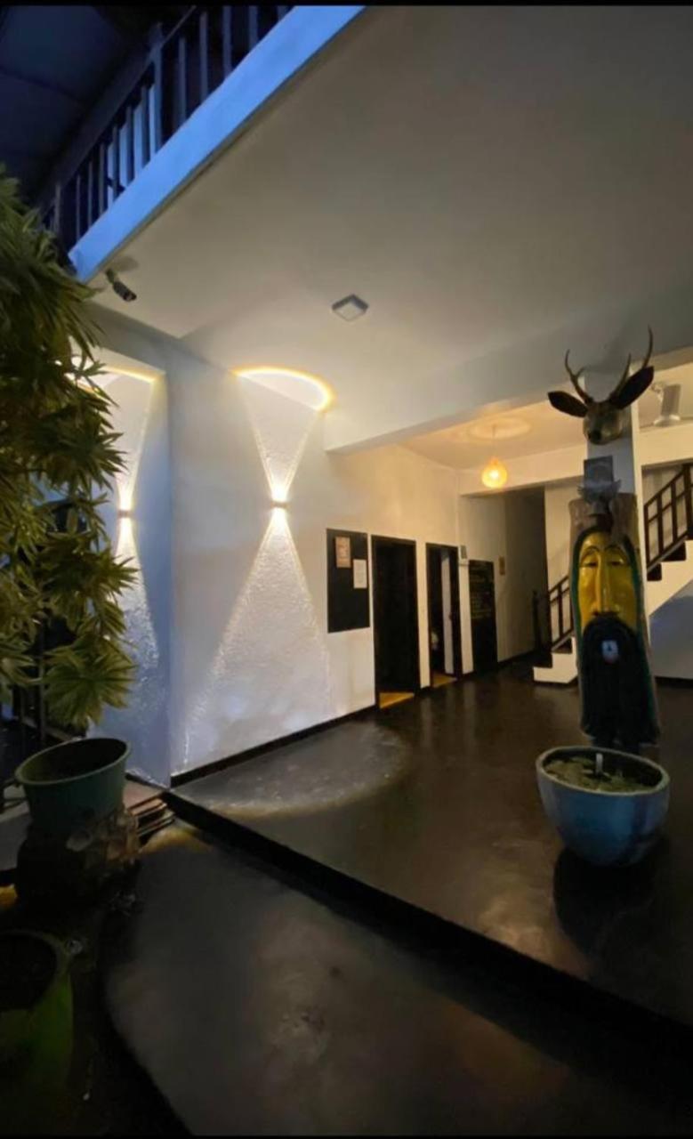 Pearl Villa Rooms And Hostel Unawatuna Eksteriør bilde