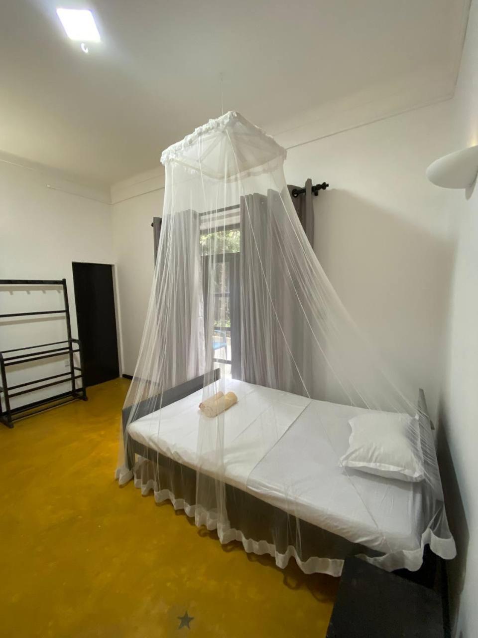 Pearl Villa Rooms And Hostel Unawatuna Eksteriør bilde