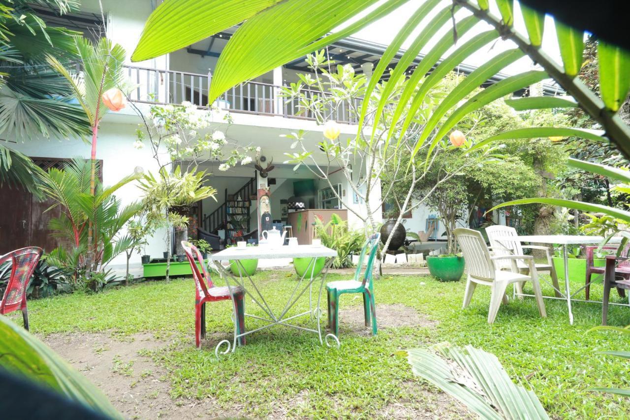 Pearl Villa Rooms And Hostel Unawatuna Eksteriør bilde